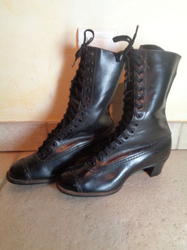 Bottines 1900 P.