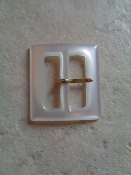 Boucle de ceinture blanc nacré