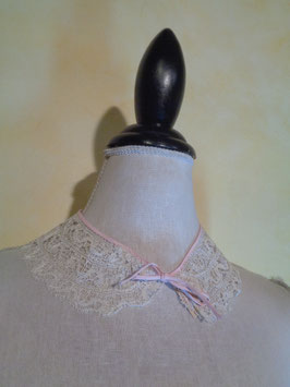 Col dentelle 1900