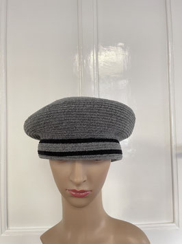 Nr 108* baret grijs met zwarte baan