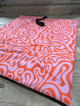 ELBBUDEN´s ELBDEEK SOFT in pink/hummer mit Boden schwatt    76x58cm