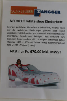 white shoe Kinderbett