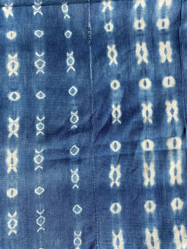 Housse de Coussin en Bogolan - Bleu Indigo et Blanc Motifs berbères