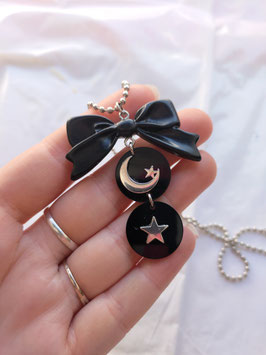 Collier Black Moon