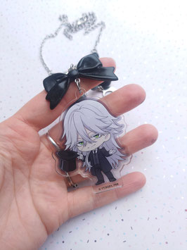 Collier Elegant Undertaker