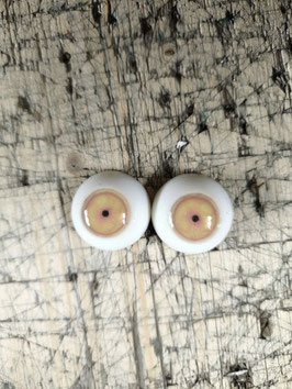 Auge 40