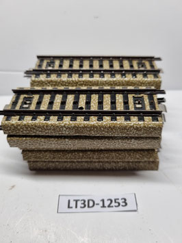 rail droit  voie M occasion très bon état vendu à l'unité  3 R HO 1/87   Réf:    MARKLIN   LT3D-1253