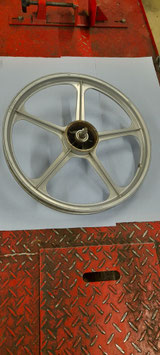 5-Speichen Gussrad 17"