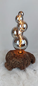 Treibholzwurzel mit Vintage LED Edison Leuchtmittel