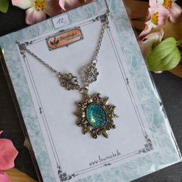 einfache Schuppen Kette hellblau