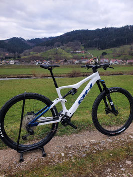 BH iLynx Trail Carbon 8.6 white blue