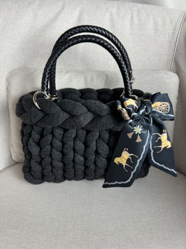 Grobstricktasche Pebble Klein