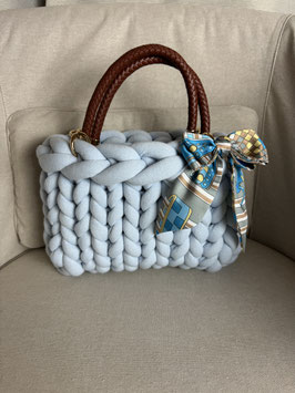 Grobstricktasche Light Blue Klein
