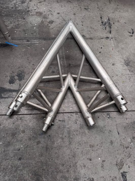 EUROTRUSS FD33 L45