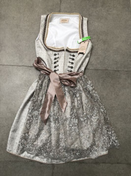 Dirndl Gr. 42 taupe altrosa mit Spitzen- und Perlenschürze von Bergfeuer Stockerpoint , UVP 240 €
