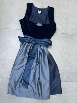 Samtdirndl blau Gr. 50 von Nübler, Rocklänge 69 cm, UVP 300 EUR