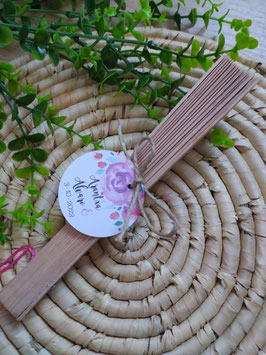 Abanico de madera