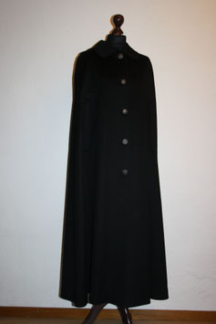 Pelerine / Schwarzes Cape 2