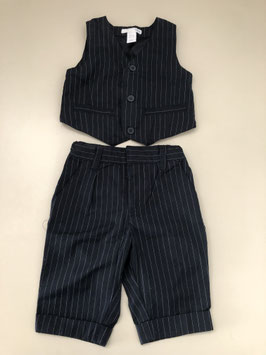 gilet und stoffhose