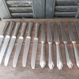 Prachtige Franse art deco zwaar verzilverde dinermessen, gemerkt, lengte 24,5 cm per set van 6 stuks