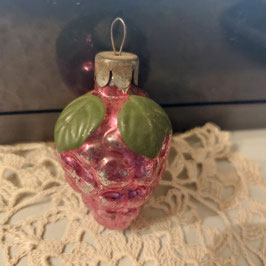 B1142 oude kerstbal roze druiventros 6 cm