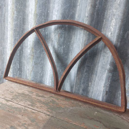 Mooi brocante stalraam van gietijzer, afmetingen 28 x 48 cm