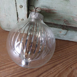 B1114 oude kerstbal met lametta goud zilver, 9,5 cm