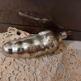 B1158 oude kerstbal zilver peper 8 cm