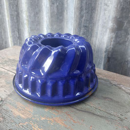Mooie brocante ijzeren tulband in kobalt blauw emaille, kan ook opgehangen worden, afmetingen 21 x 10 cm