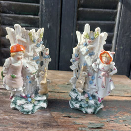 Mooie antieke Franse pronkvaasjes in porselein, gemerkt, hoogte 14 cm
