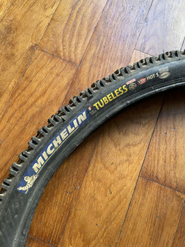 MICHELIN HOT S TUBLESS