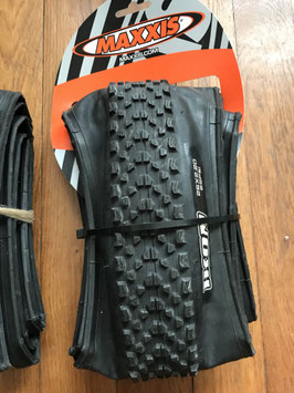 MAXXIS IKON 26x2.20 NEUF