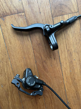 SHIMANO MT 400 AVANT