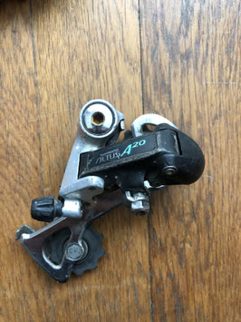 SHIMANO ALTUS A20