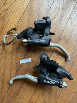 SHIMANO DEORE XT