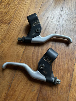 SHIMANO MT63