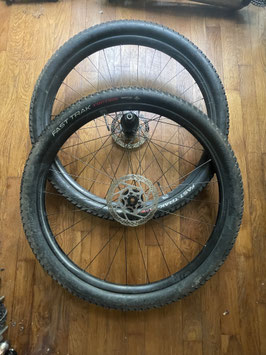SPECIALIZED BOOST