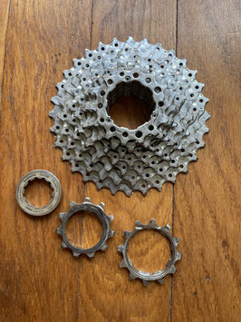 SHIMANO HG70-9