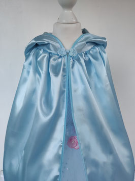 Cape enfant en satin bleu avec capuche