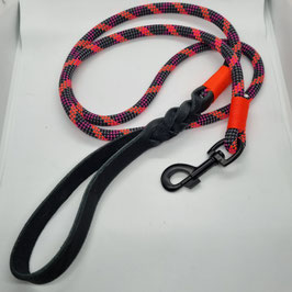 Leine mit Handschlaufe aus Fettleder schwarz/orange