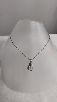 Collier en or blanc et diamant