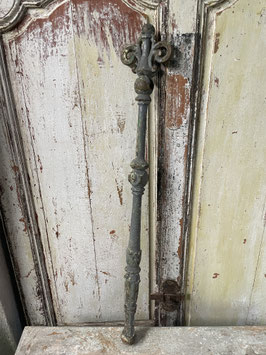 Dekorativer Eisenstab mit schöner Patina