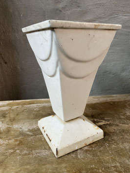 Französische Eisenvase