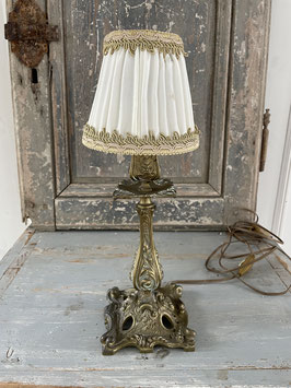 Dekorative Lampe / gefunden in Frankreich