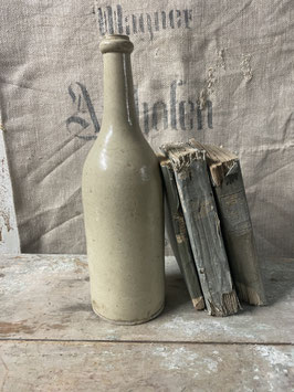 Schöne franz. Steingut Flasche