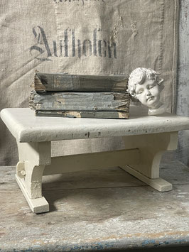 Holz Hocker rein weiss im orig. Lack