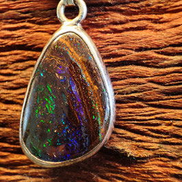 Magicmala Boulder Opal