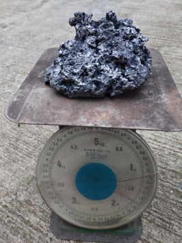 鎌倉砂鉄製玉鋼約1.5Kg