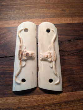 Stag Grips with steer head
