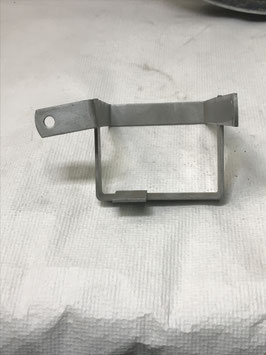 FIXATION BATTERIE PEUGEOT 105 DC            EMPL A8